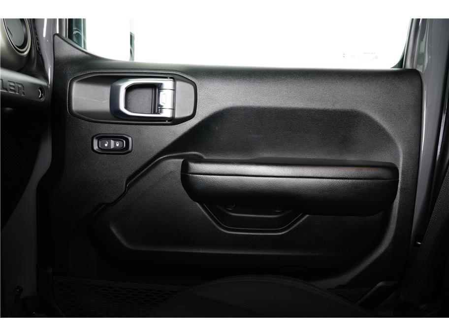 used 2020 Jeep Wrangler Unlimited car, priced at $25,595