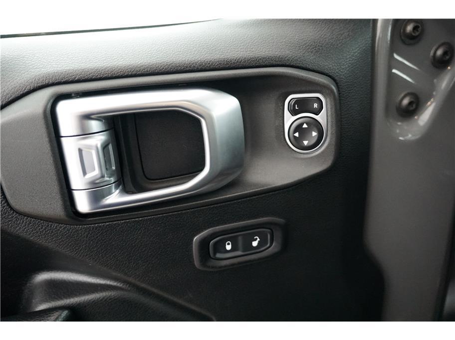 used 2020 Jeep Wrangler Unlimited car, priced at $25,595