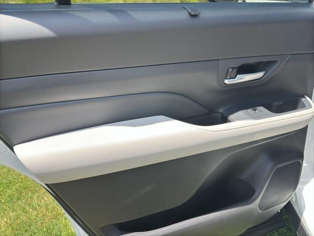 new 2025 Toyota Grand Highlander Hybrid car, priced at $60,892