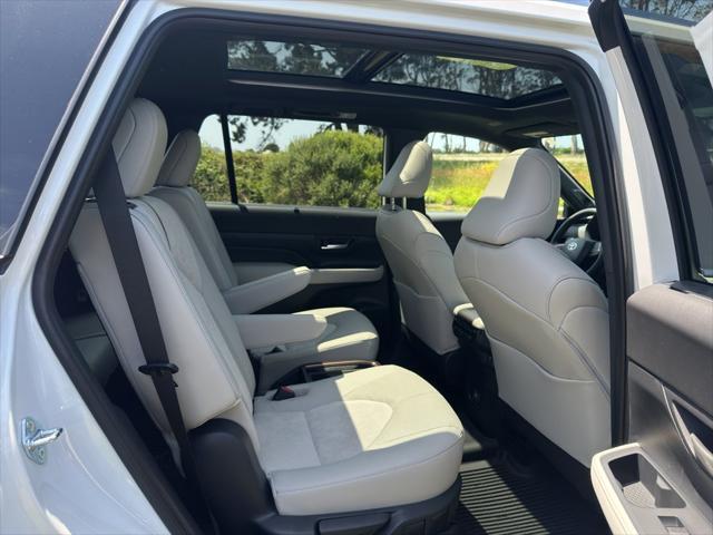 new 2025 Toyota Grand Highlander Hybrid car, priced at $60,892