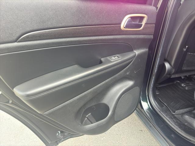 used 2014 Jeep Grand Cherokee car, priced at $13,999