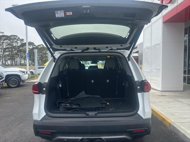 new 2025 Toyota Grand Highlander car, priced at $55,617