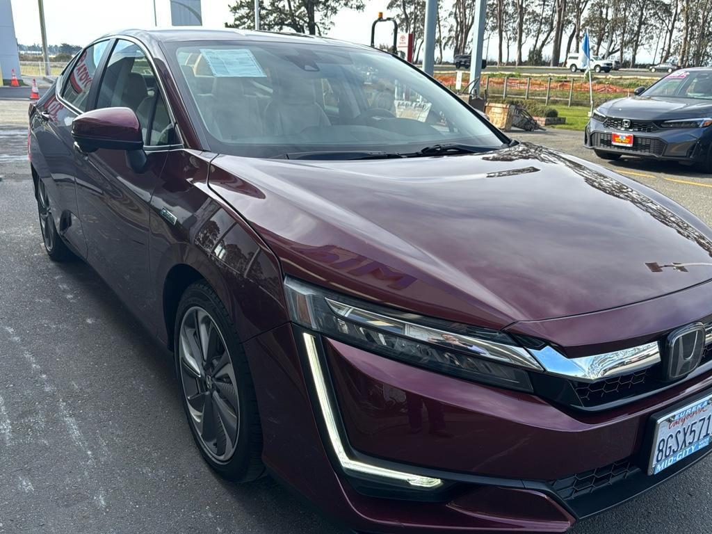 used 2018 Honda Clarity Plug-In Hybrid car, priced at $17,500