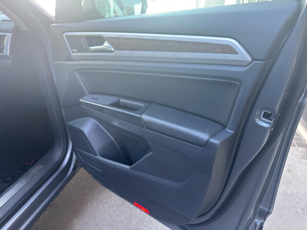 used 2018 Volkswagen Atlas car, priced at $23,900