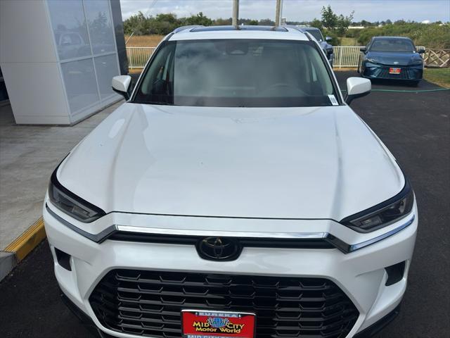 new 2025 Toyota Grand Highlander car, priced at $48,995