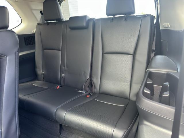 new 2025 Toyota Grand Highlander car, priced at $48,995