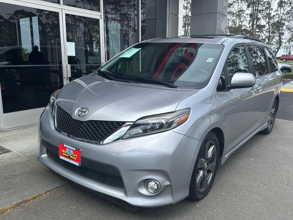 used 2017 Toyota Sienna car, priced at $27,999