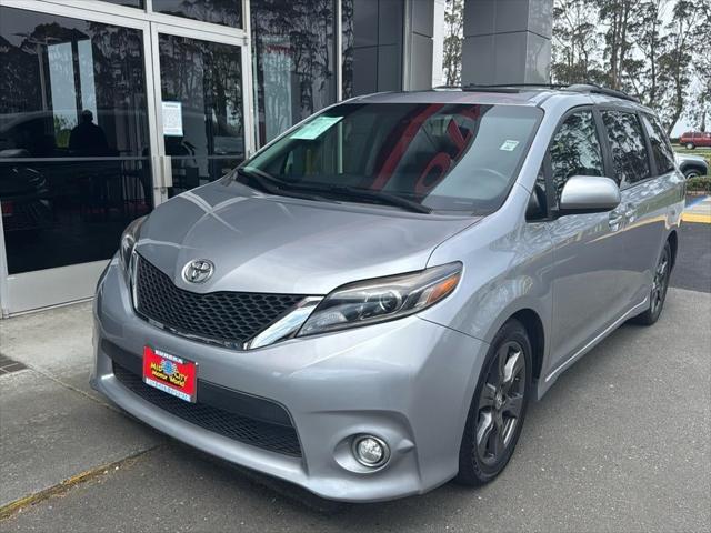 used 2017 Toyota Sienna car, priced at $27,900