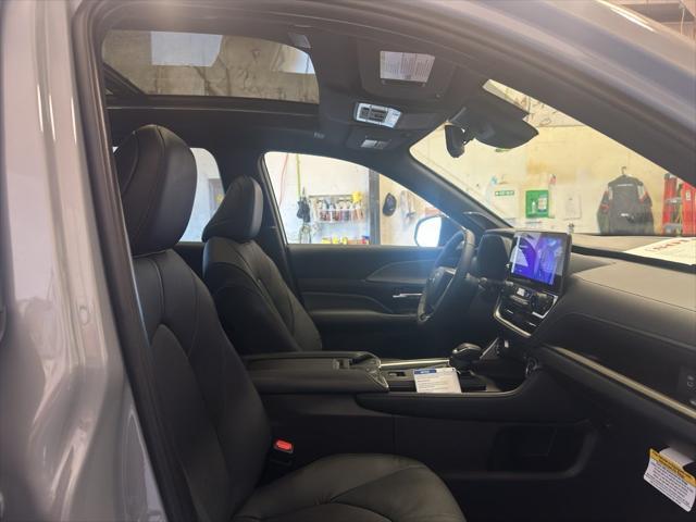 new 2025 Toyota Grand Highlander car, priced at $57,992