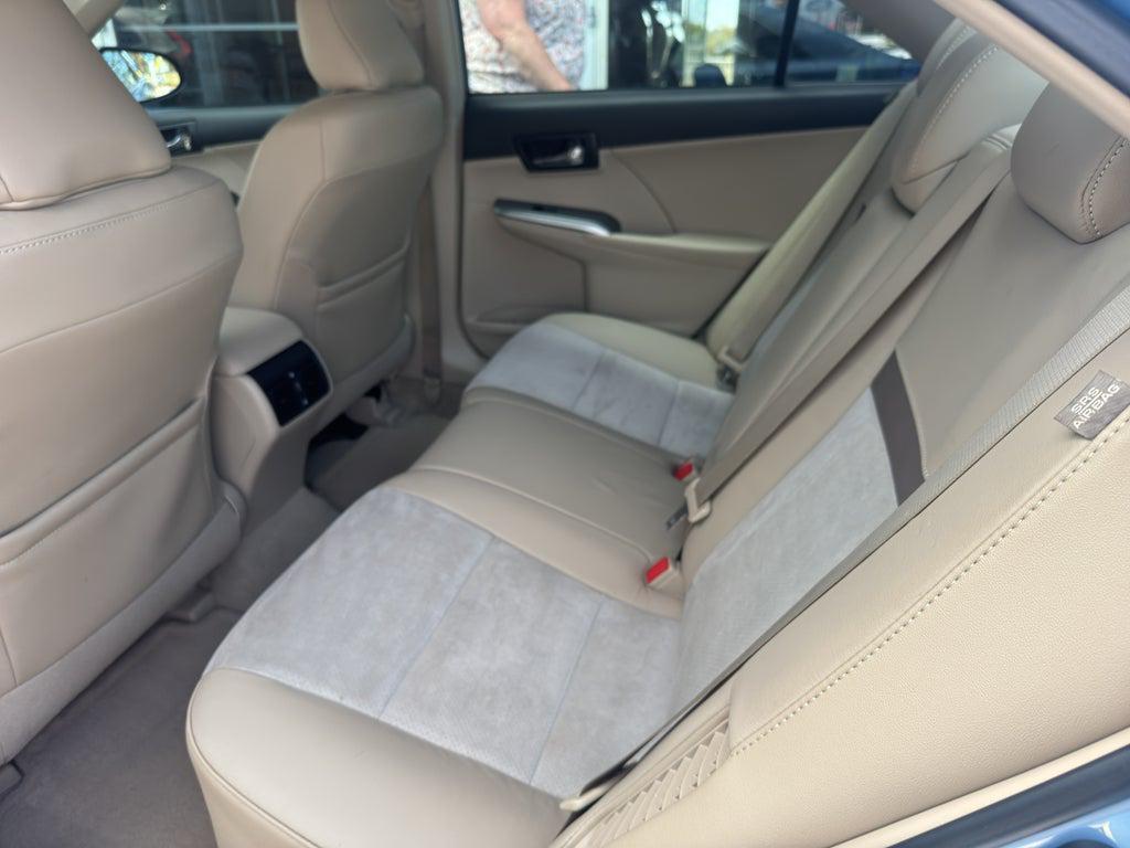 used 2012 Toyota Camry Hybrid car, priced at $10,999