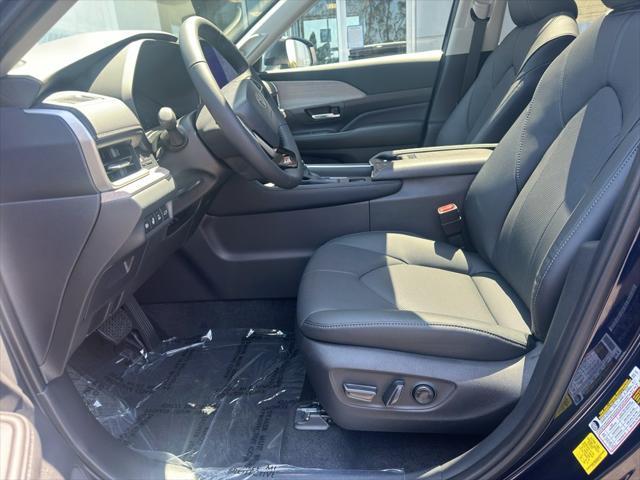 new 2025 Toyota Grand Highlander car, priced at $56,418