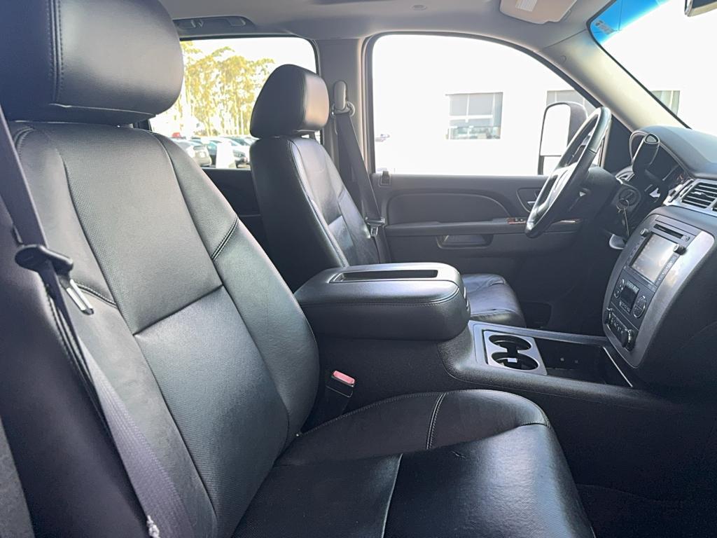 used 2012 GMC Sierra 2500 car, priced at $34,500