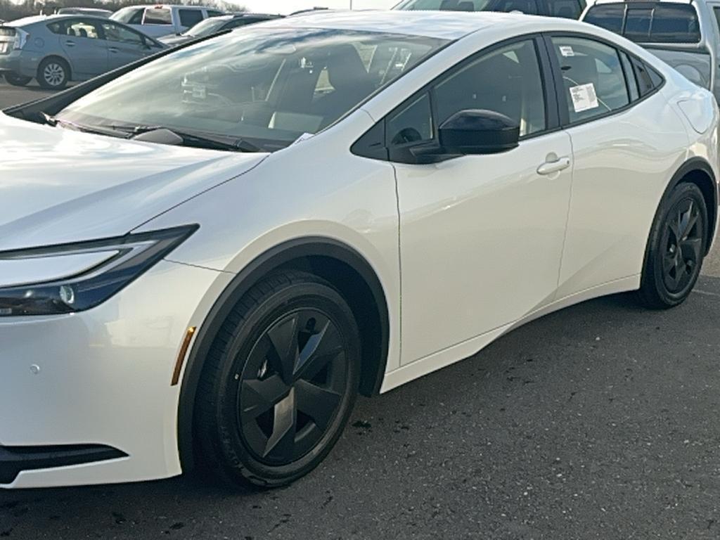 new 2024 Toyota Prius car, priced at $29,993