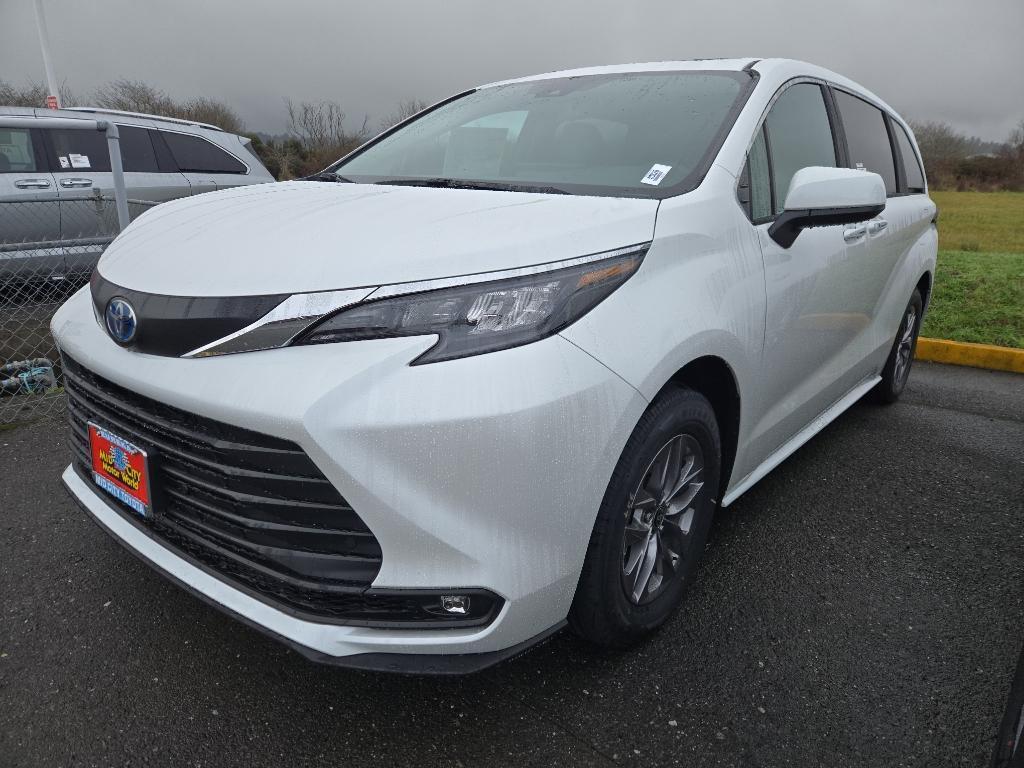 new 2025 Toyota Sienna car, priced at $51,329