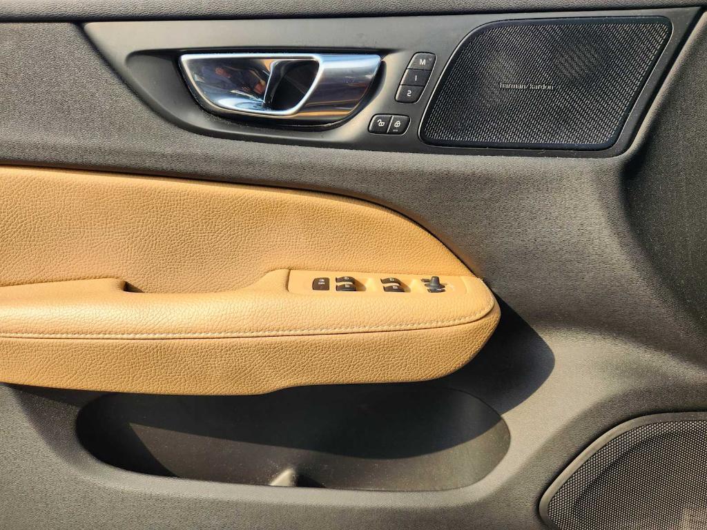 used 2020 Volvo V60 Cross Country car, priced at $29,990