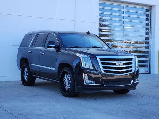 used 2019 Cadillac Escalade car, priced at $37,331