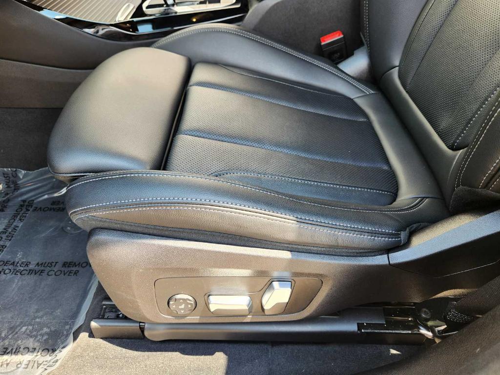 used 2023 BMW X3 car, priced at $35,991