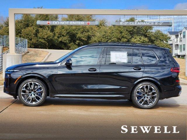 new 2025 BMW X7 car, priced at $117,020