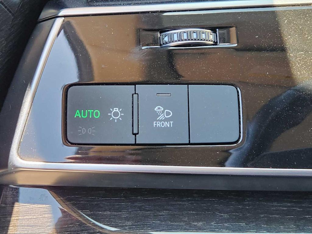used 2019 Audi Q8 car, priced at $34,890