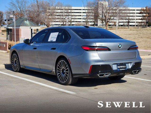 new 2025 BMW 760 car, priced at $132,680