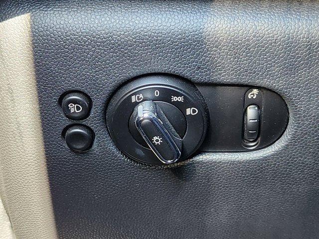 used 2023 MINI Hardtop car, priced at $25,990