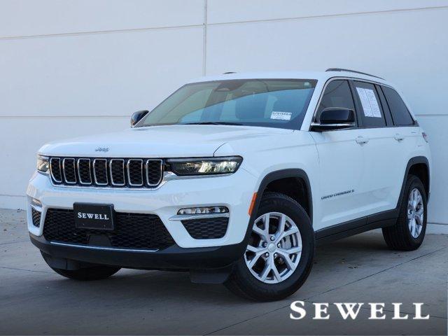 used 2022 Jeep Grand Cherokee car, priced at $33,593