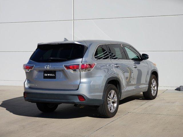 used 2015 Toyota Highlander car, priced at $14,993