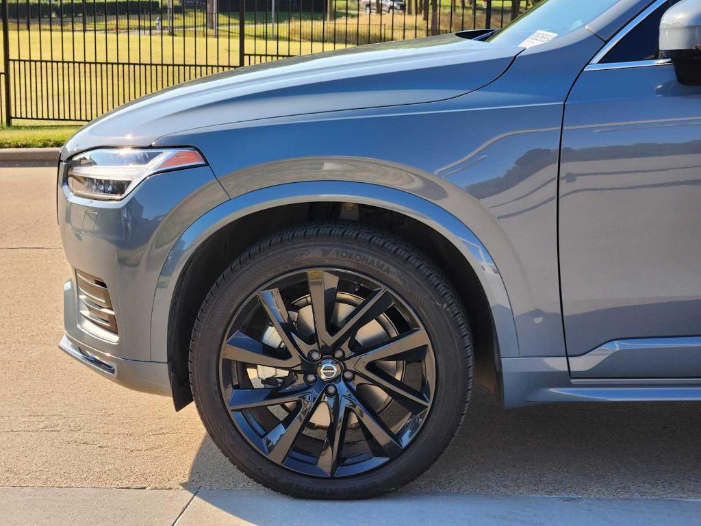 used 2022 Volvo XC90 car, priced at $37,490