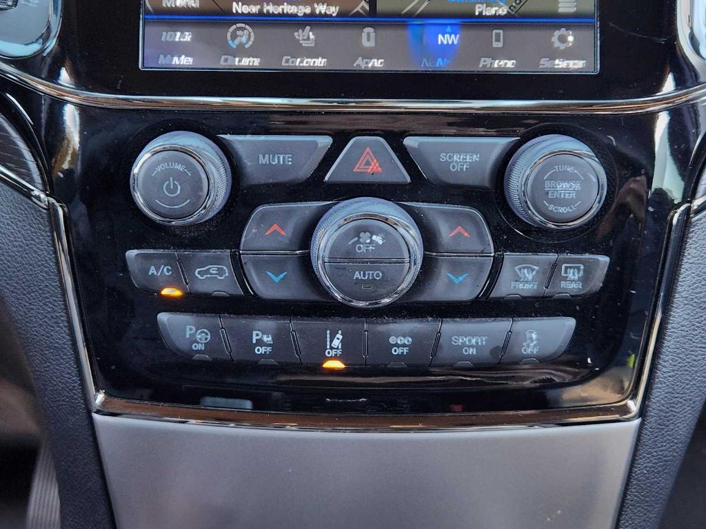 used 2020 Jeep Grand Cherokee car, priced at $26,990