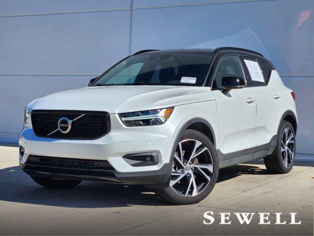 used 2021 Volvo XC40 car, priced at $29,890