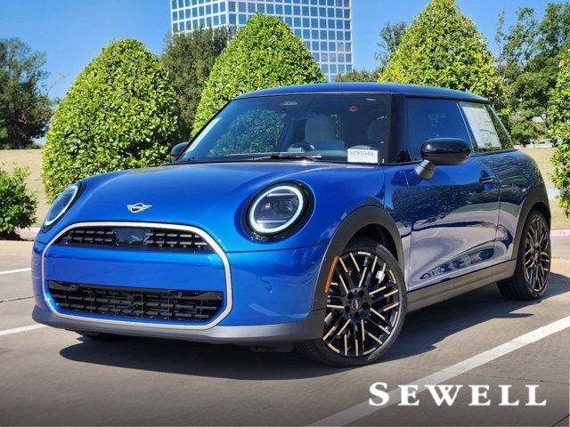 new 2025 MINI Hardtop car, priced at $34,285