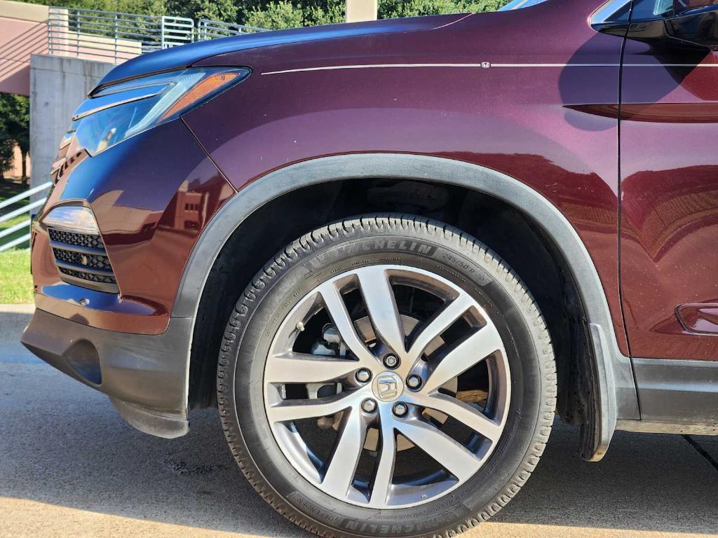 used 2017 Honda Pilot car, priced at $19,990