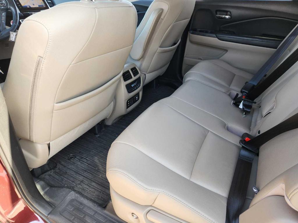 used 2017 Honda Pilot car, priced at $19,990