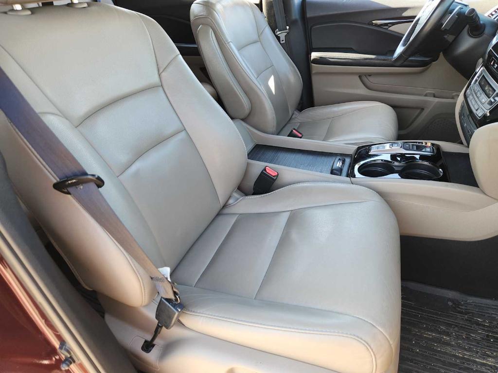 used 2017 Honda Pilot car, priced at $19,990