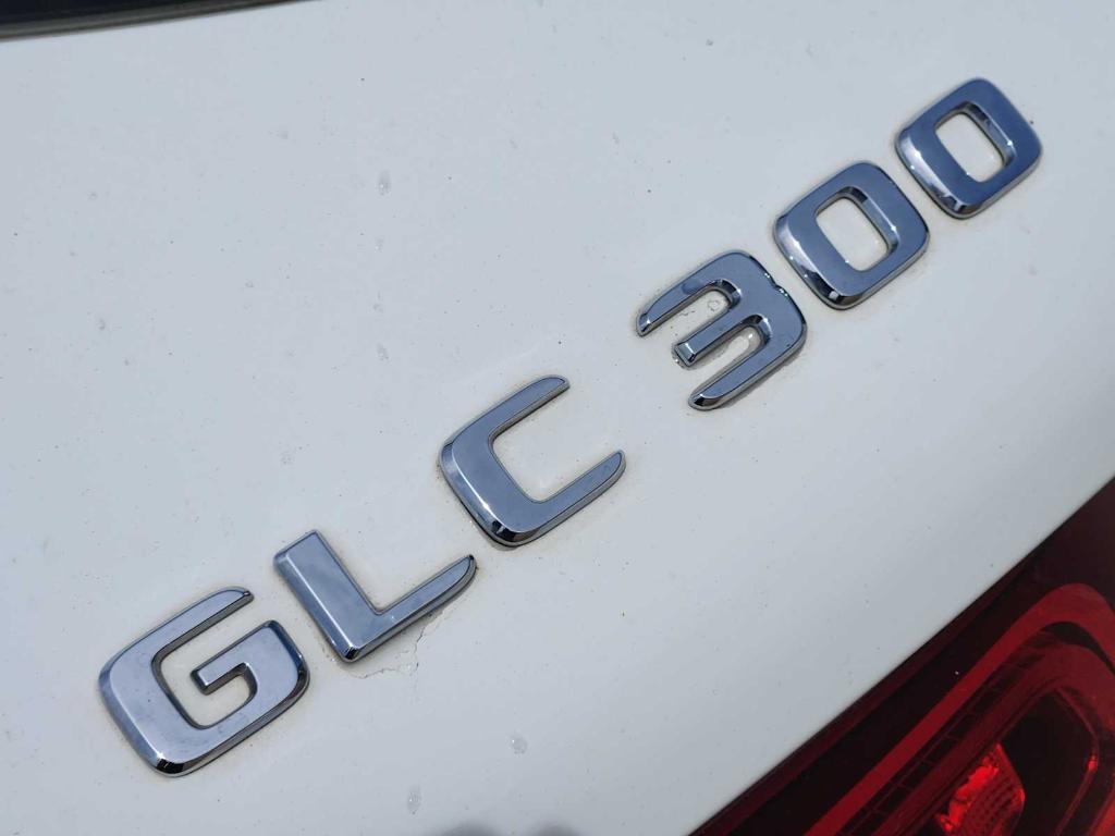used 2021 Mercedes-Benz GLC 300 car, priced at $24,333