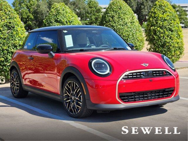 new 2025 MINI Hardtop car, priced at $38,485