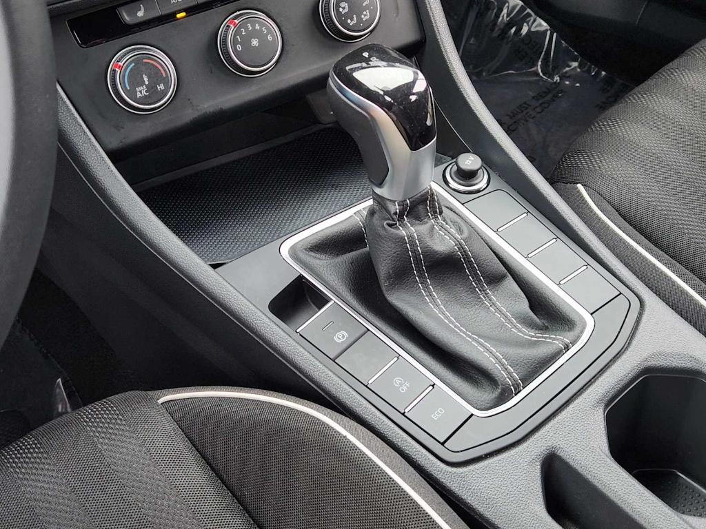 used 2024 Volkswagen Jetta car, priced at $19,991