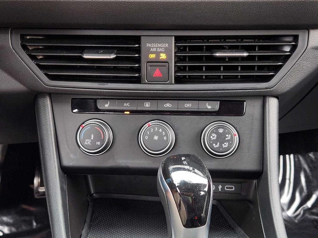 used 2024 Volkswagen Jetta car, priced at $19,991