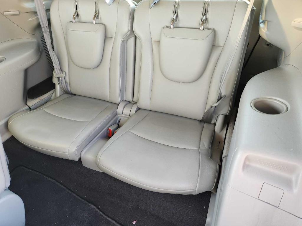 used 2012 Toyota Highlander car, priced at $14,990