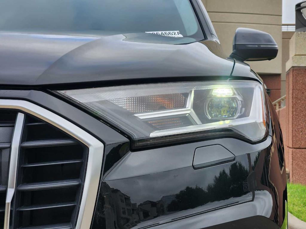 used 2023 Audi Q7 car, priced at $47,990