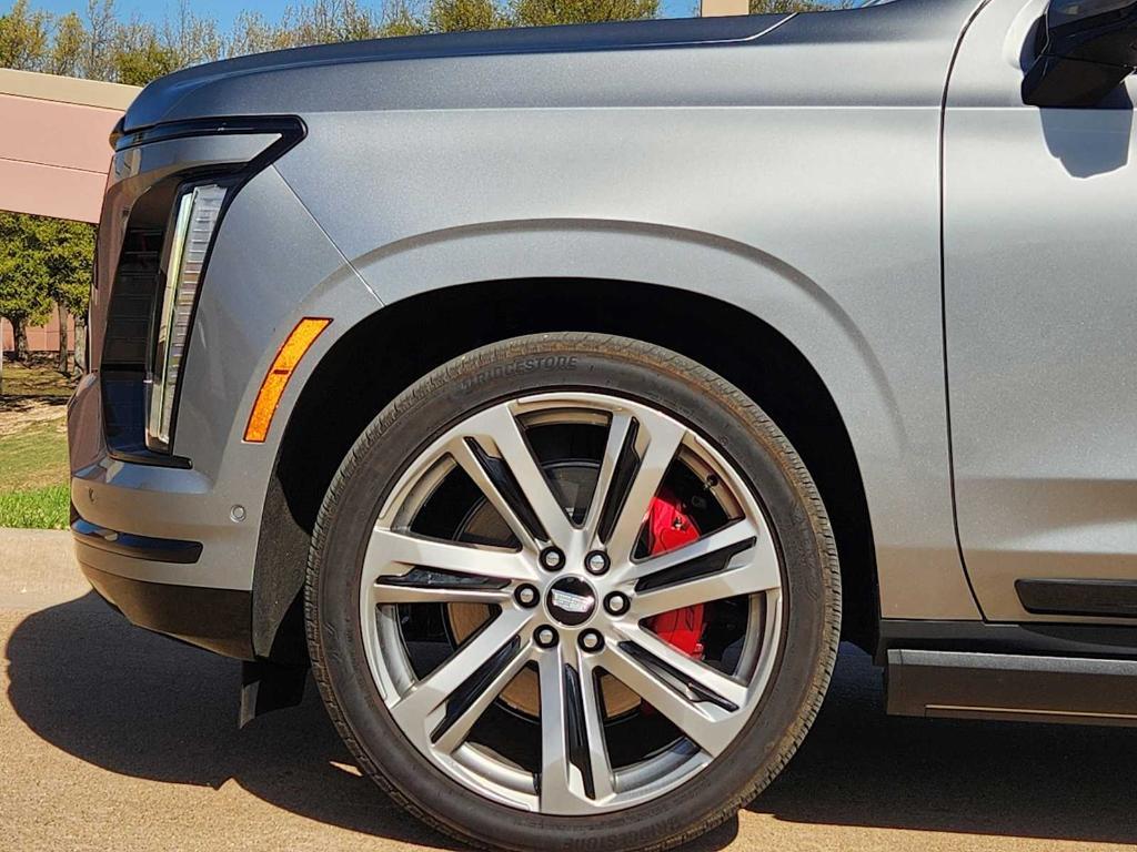 used 2025 Cadillac Escalade ESV car, priced at $132,996