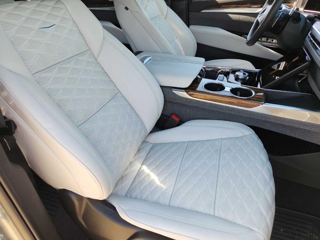 used 2025 Cadillac Escalade ESV car, priced at $129,997