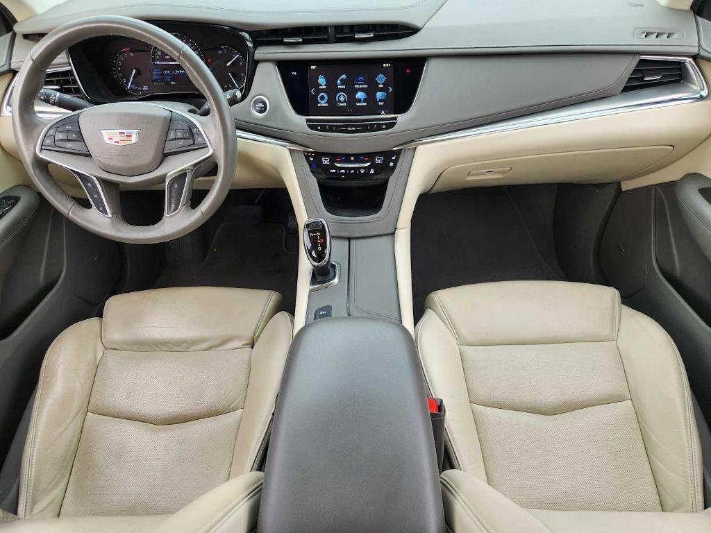 used 2017 Cadillac XT5 car, priced at $21,443
