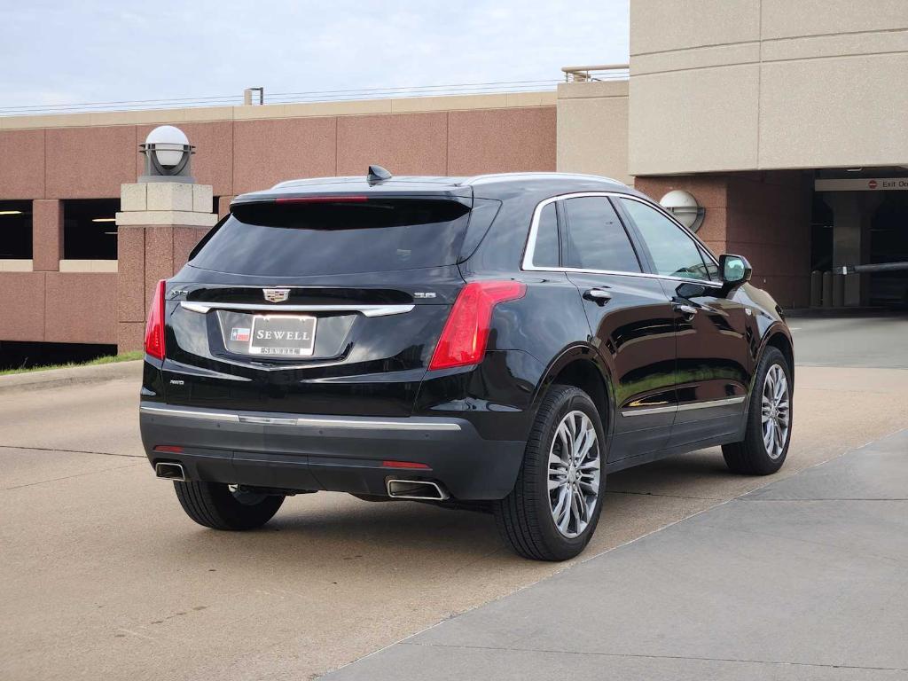used 2017 Cadillac XT5 car, priced at $21,443