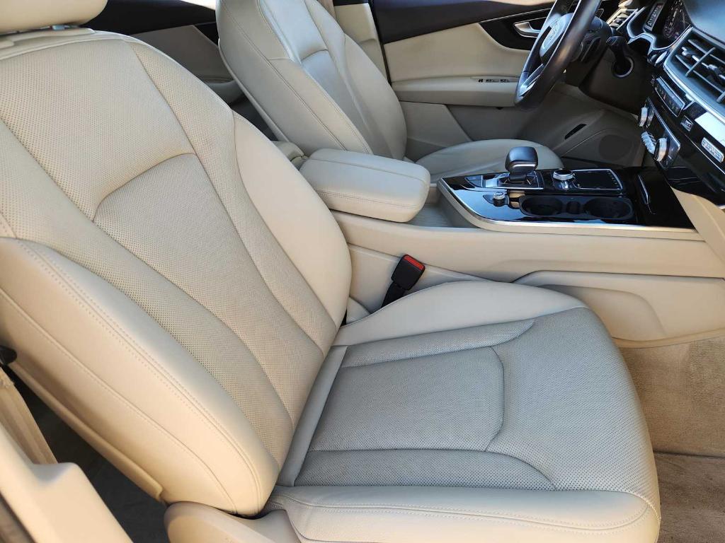 used 2018 Audi Q7 car, priced at $21,790
