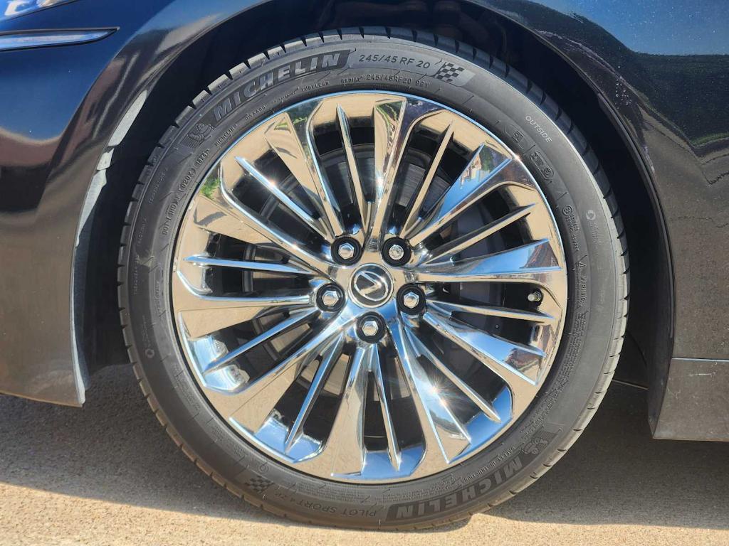 used 2020 Lexus LS 500 car, priced at $50,890