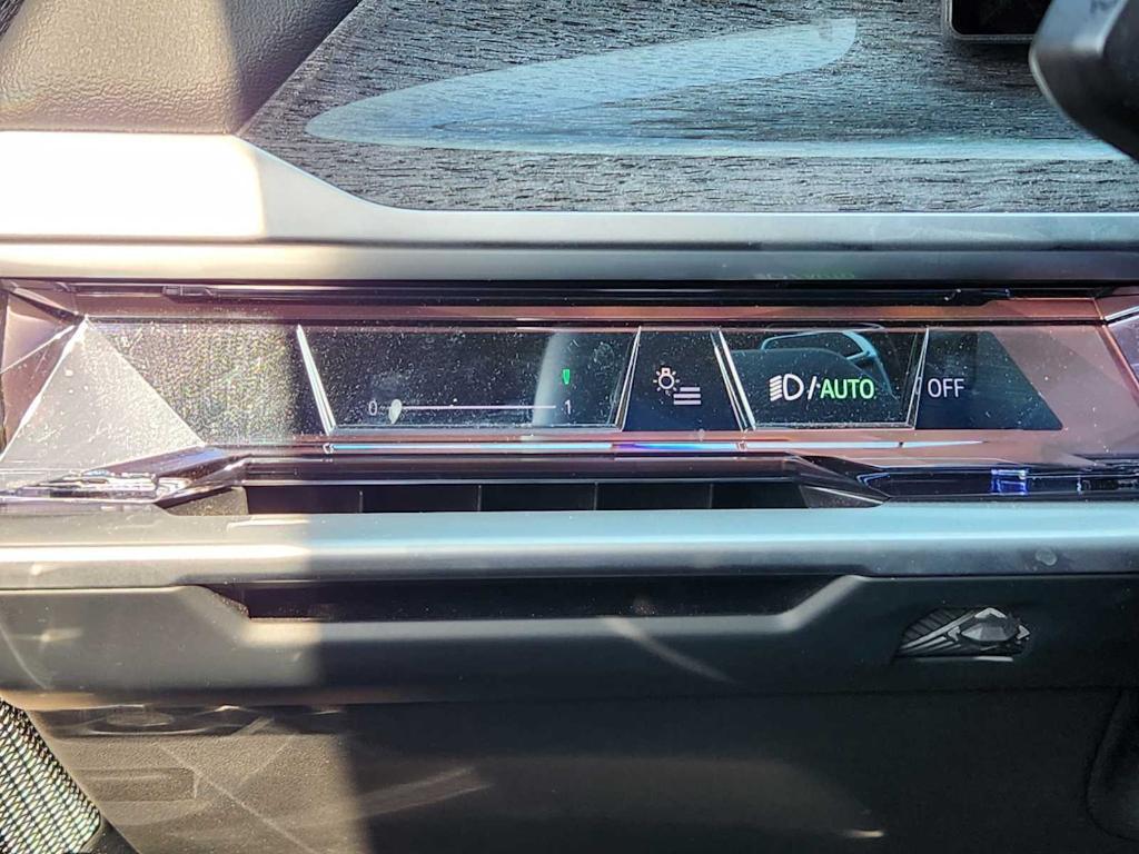 used 2023 BMW 760 car, priced at $78,994