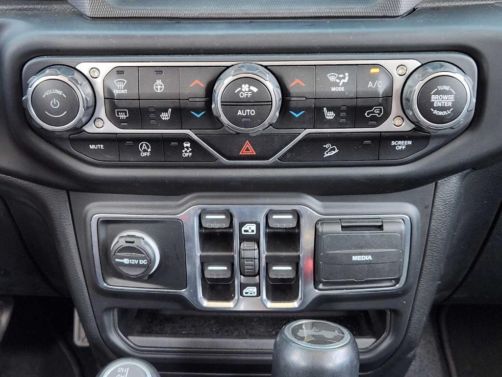 used 2020 Jeep Wrangler Unlimited car, priced at $32,993