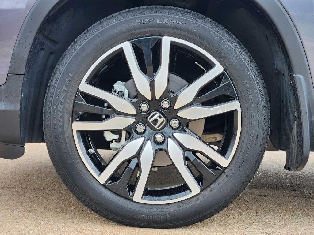 used 2021 Honda Pilot car, priced at $32,491