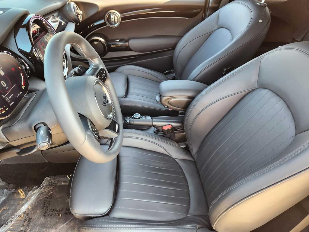 used 2024 MINI Hardtop car, priced at $36,990